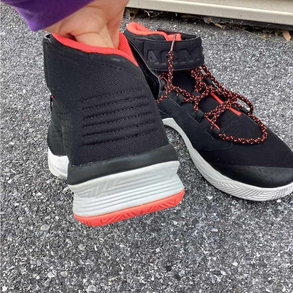 Under Armour Men's Get B Zee Basketball Shoe sz 11.5 new - Picture 3 of 6